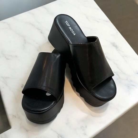 Top Moda Black platform wedge open toe sandals- like new! Size 8.5 - Picture 3 of 6
